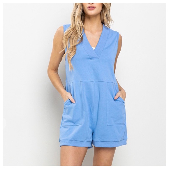 Boho Solid V-Neck Sleeveless Romper - Picture 5 of 5
